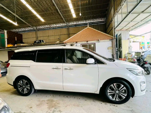 ឡានលក់បន្ទាន់!!!