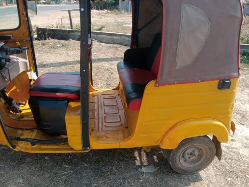 Bajaj 018 ម៉ាស៊ីនជិះស្រួល លក់ប្រញ៉ាប់លុយ លក់សំរាប់អ្នកប្រើផ្ទាល់ មិនសំរាប់អ្នកទិញលក់បន្តទេ