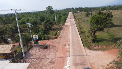 ដីលក់ ៧៨ ហិចតា​ (ព្រៃនប់ ព្រះសីហនុ) （中文）