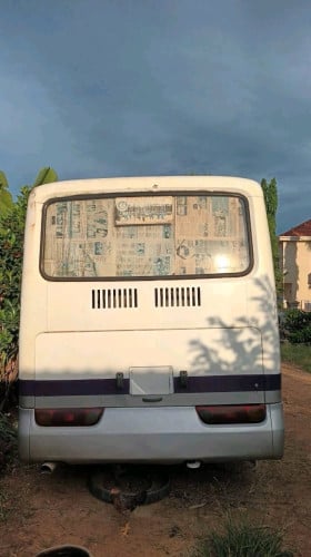 ឡាន35កៅអី
