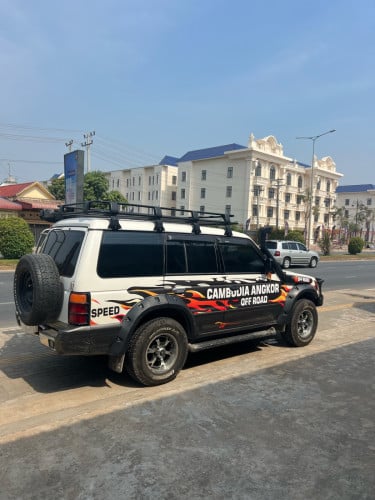 លក់​ប្រញាប់​ 7500$