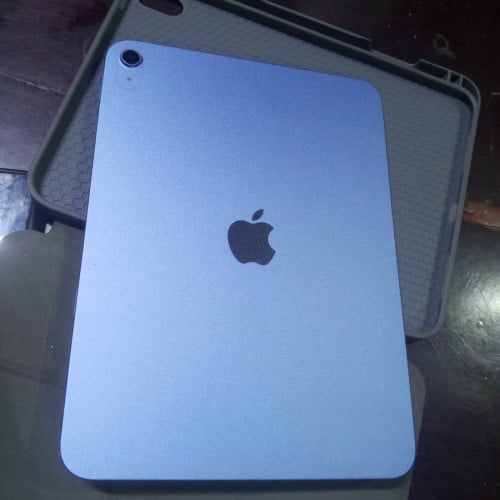 ចង់លក់ iPad new 99%