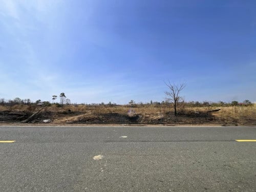 🏦Land Available for Urgent Sale at a Special Price (Negotiable).