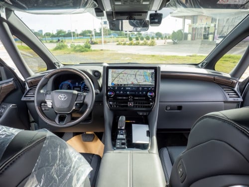 Toyota Alphard hybrid 2024 ឡានថ្មីខ្លាញ់គោ $160000