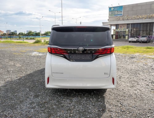 Toyota Alphard hybrid 2024 ឡានថ្មីខ្លាញ់គោ $160000