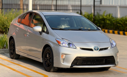 🔥Prius012Option3 កាន់💰5000$💸ដកឡានភ្លាមបង់រំលស់ជាមួយឃ្លាំងផ្ទាល់