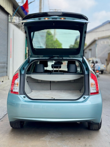🚘 បង់រំលស់​១០០%ពុំចាំបាច់មានប្រាក់ចូលរួម​ការប្រាក់​ 0.65%កំពូលអប់សិន Prius 2012 option 5 Advance