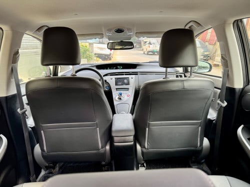 🚘 បង់រំលស់​១០០%ពុំចាំបាច់មានប្រាក់ចូលរួម​ការប្រាក់​ 0.65%កំពូលអប់សិន Prius 2012 option 5 Advance