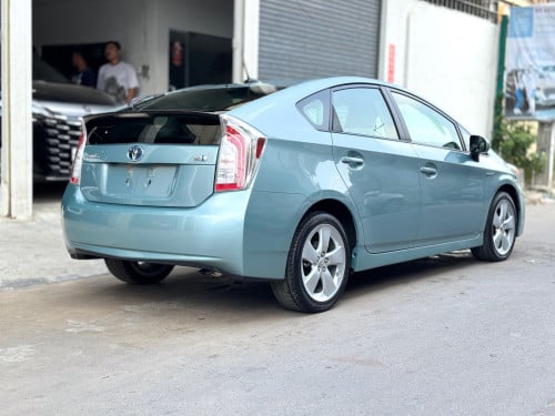 🚘 បង់រំលស់​១០០%ពុំចាំបាច់មានប្រាក់ចូលរួម​ការប្រាក់​ 0.65%កំពូលអប់សិន Prius 2012 option 5 Advance