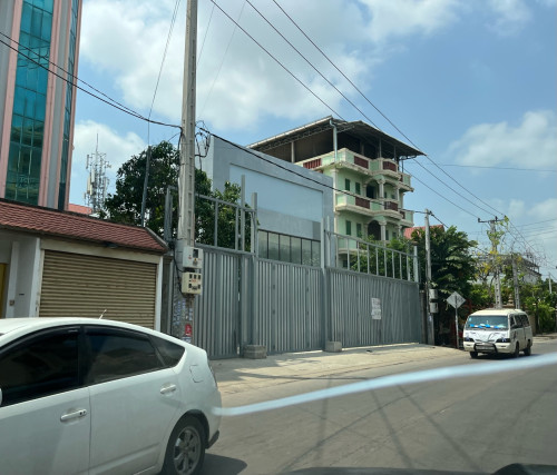 ដីលក់បន្ទាន់ (ម្ចាស់ផ្ទាល់) Urgent sale 20mx97m deythmey village sangkath korkkleang Khan Sensok