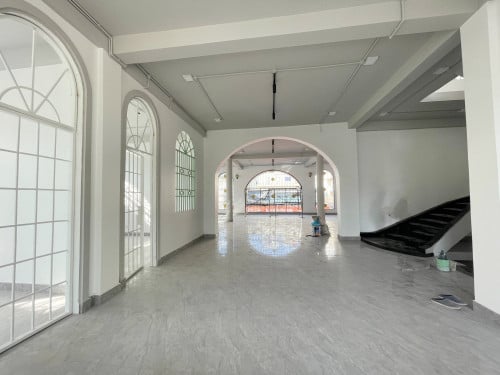 វីឡាសម្រាប់ជួល | Villa for rent (​​ Toul Tumpong )