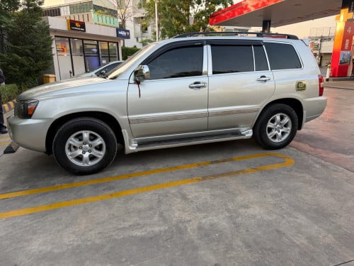04 V4 P1 កៅអីបីជួរ ឡានស្អាតអត់បុក