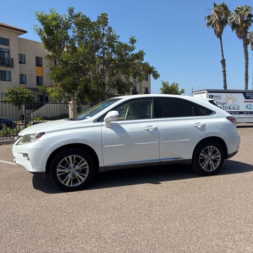 2013 Lexus rx 450h ក្នុងលឿងសាង