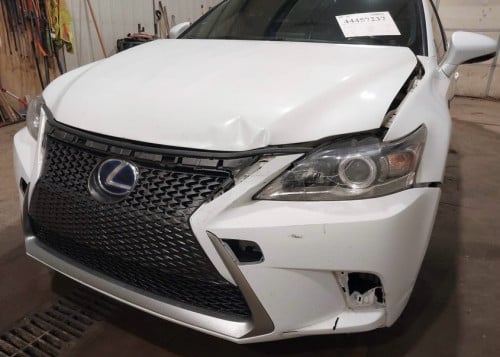 2014 Lexus ct 200h F sport សាង