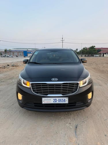 2015 Kia carnival