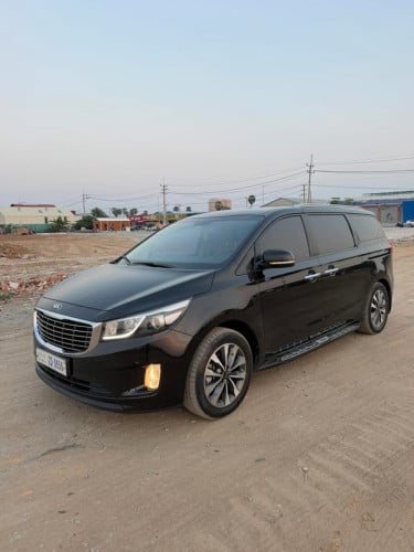2015 Kia carnival