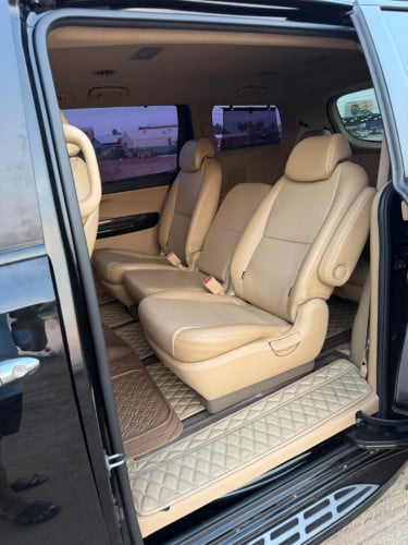 2015 Kia carnival