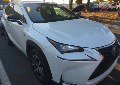 2015 Lexus nx 200t ក្នុងឈឺរី🍒សាងបាន