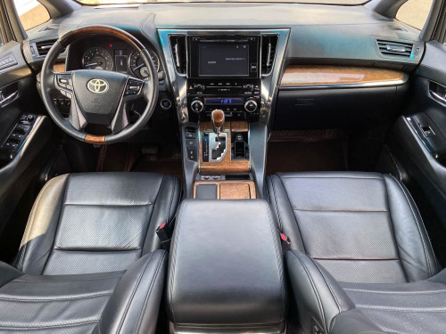 2016 Toyota Alphard 3.5 V6 (Upgraded Interior & Exterior)