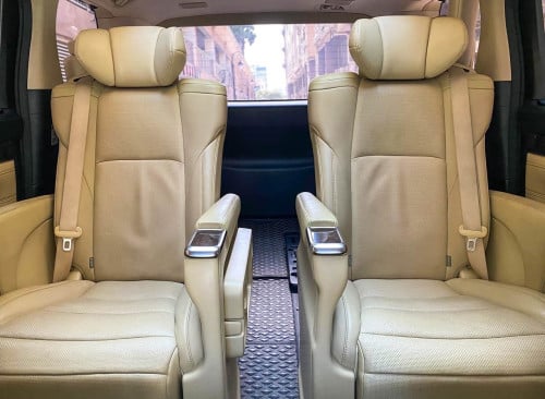 2019 Toyota Alphard 3.5 V6 Luxury MPV