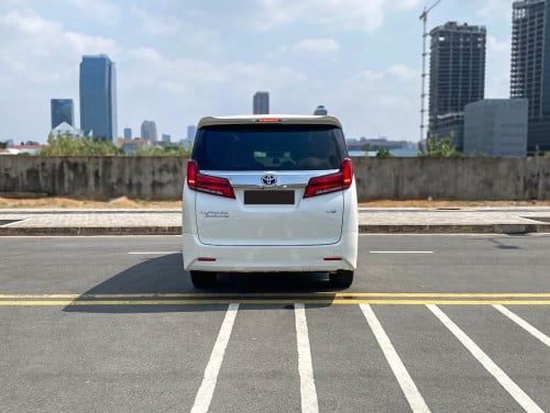 2019 Toyota Alphard 3.5 V6 Luxury MPV