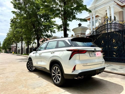 2022 ChangAn CS75 Plus (Spec អារ៉ាប់ កំលាំង 2.0 + Turbo)