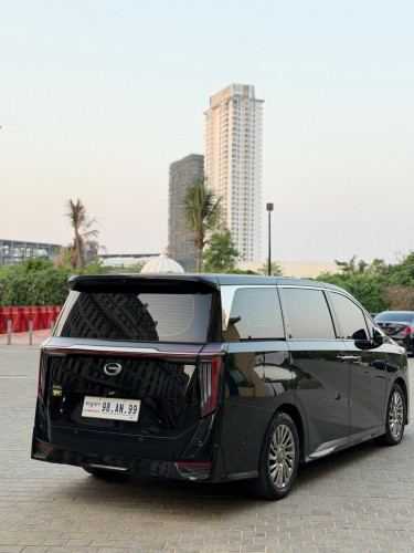 2025 GAC GN8