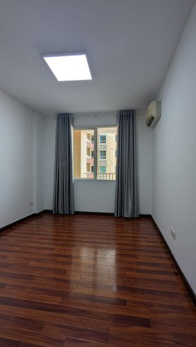 3-Bedroom Apartment for Rent – Tonle Bassac Area