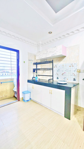 5 min from Russia market studio room