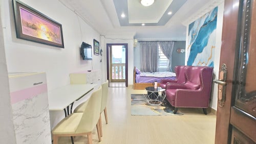 5 min from Russia market studio room