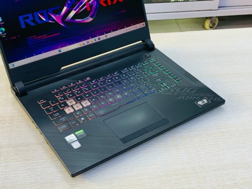 Asus ROG Strix G15 15.6”FHD 240Hz