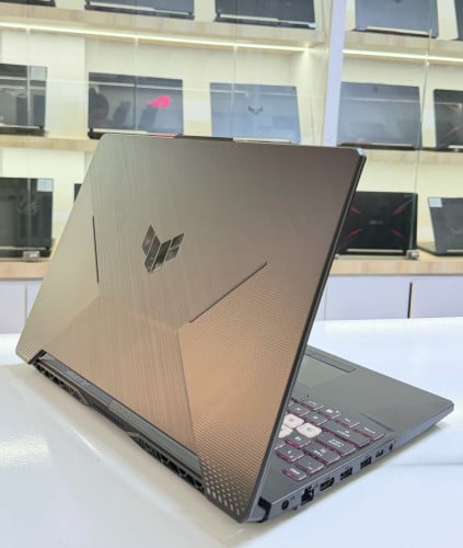 ASUS TUF FX506/i5-11th/16GB/512GB/RTX3060(6G)/15.6"(144hz)/RGB