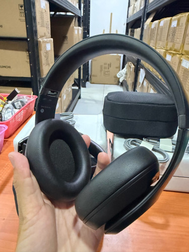 Beats Studio Pro Black 99.99% Like New