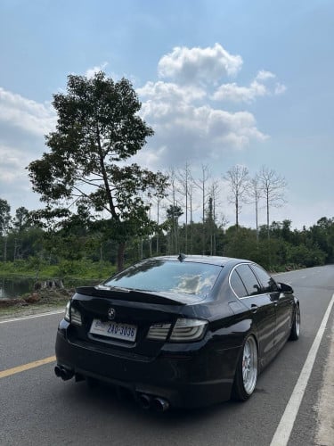 BMW 5 series up M5