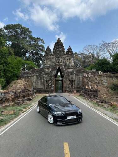 BMW 5 series up M5