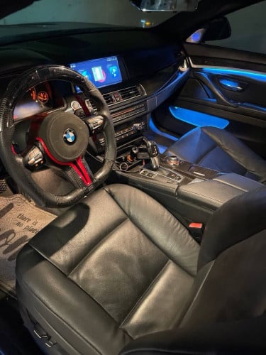 BMW 5 series up M5