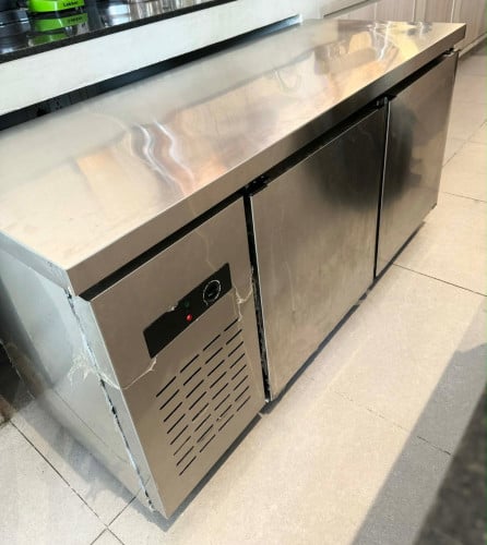 counter chiller