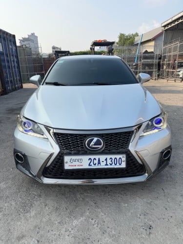 CT200H F-sport លក់