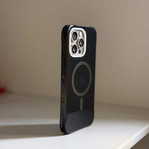 CYRILL by Spigen 15pm Ultrasheer Mag