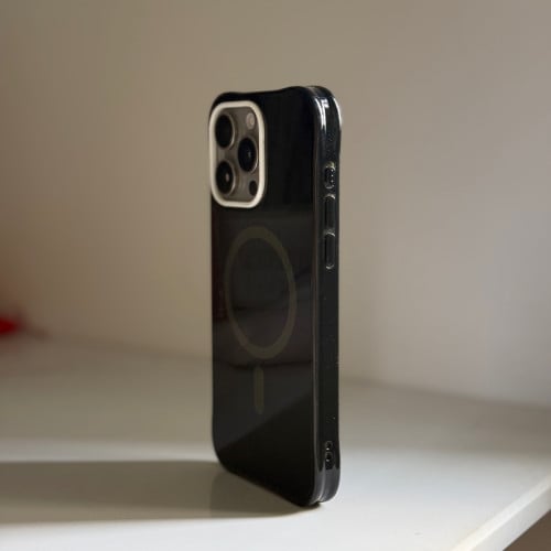CYRILL by Spigen 15pm Ultrasheer Mag