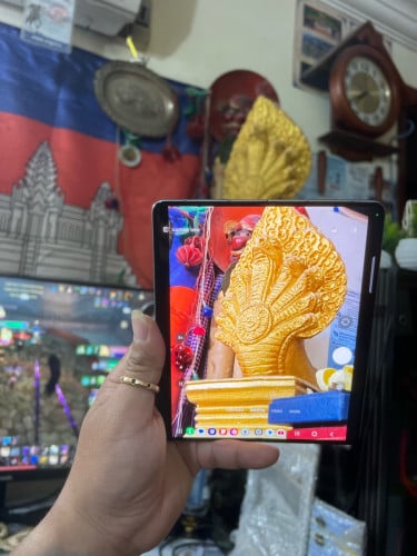 Fold 5 / ram12g / 512g / ក្រុមហ៊ុនសុីម 2 / សុំណុំហ្សុីនទាំងអស់ លក់តំលៃក្រោមទីផ្សារ 395$ ដាច់