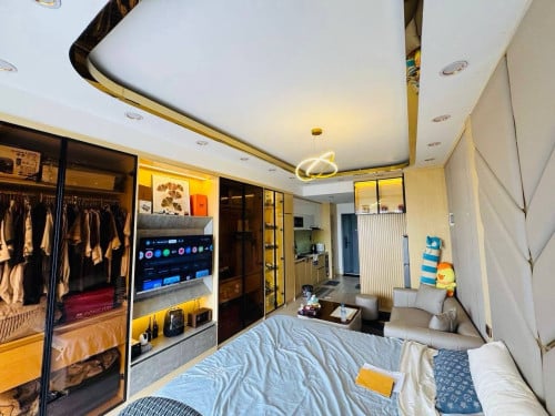 For Sale: Newly Decorated Studio Condo at Morgan Enmasion