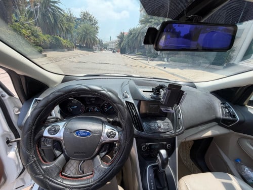 Ford បើកដំបូល Full option