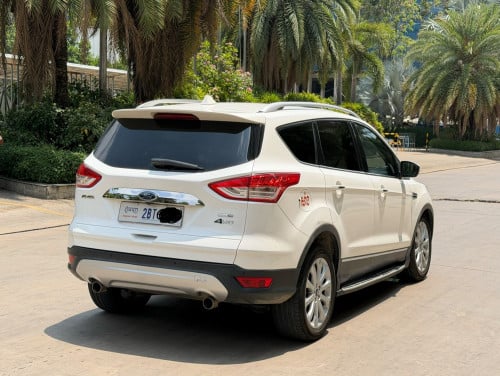Ford បើកដំបូល Full option