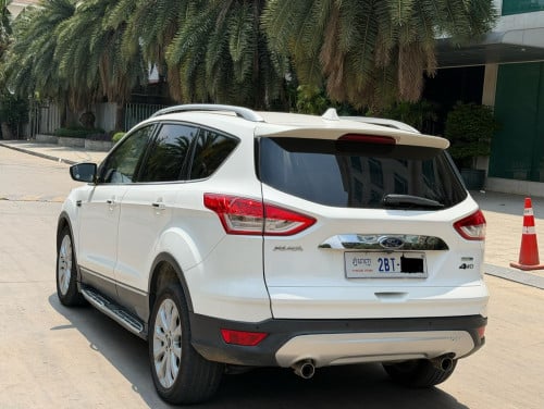 Ford បើកដំបូល Full option