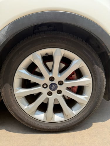 Ford បើកដំបូល Full option