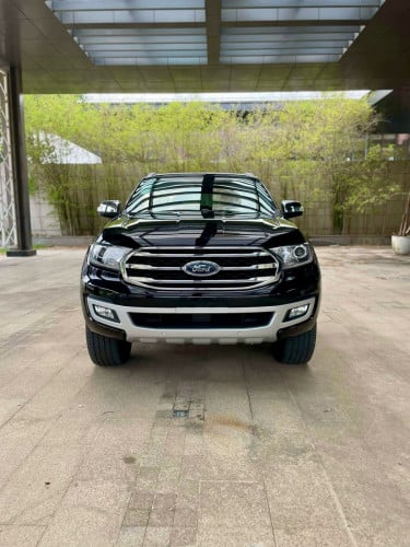Ford Everest 2018 ខ្លាញ់គោ ឡានស្អាត តំលៃ33500ចចារ