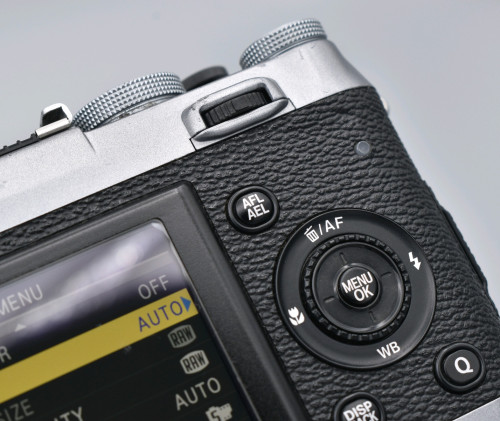 FUJIFILM X100s