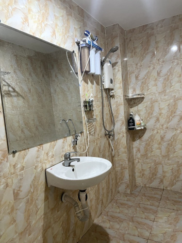 Furnished Elevator Condo for Rent