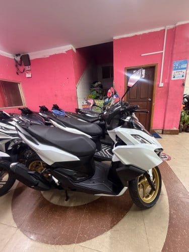 Honda click 160c
